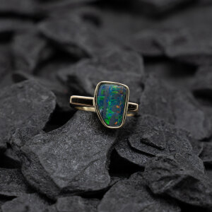 Ring mit Boulderopal, 585/Gelbgold