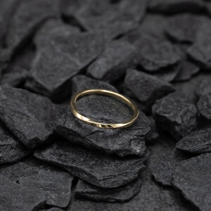 Gedrehter Ring 750/Gelbgold