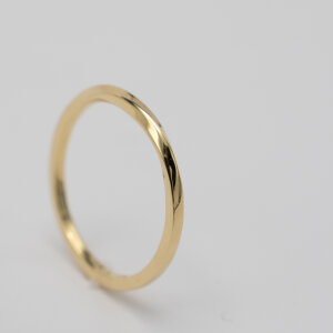 Gedrehter Ring 750/Gelbgold