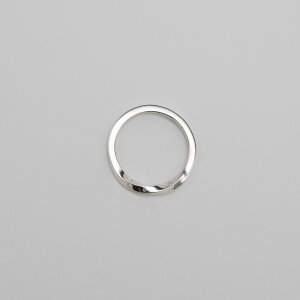 Ring leicht gedreht, Silber