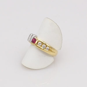 Ring, 585/°°°Gelb-Weißgold, Rubin, Brillanten