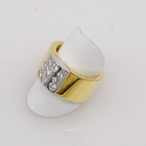 Ring, 750/°°°Gelb-Weißgold, Brillanten, Einzelstück, Handarbeit